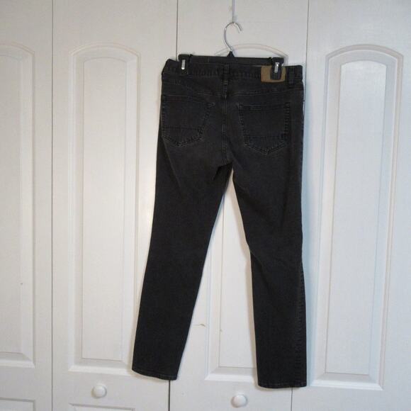 Aeropostale Athletic Skinny Distressed Black Jean - Picture 2 of 3